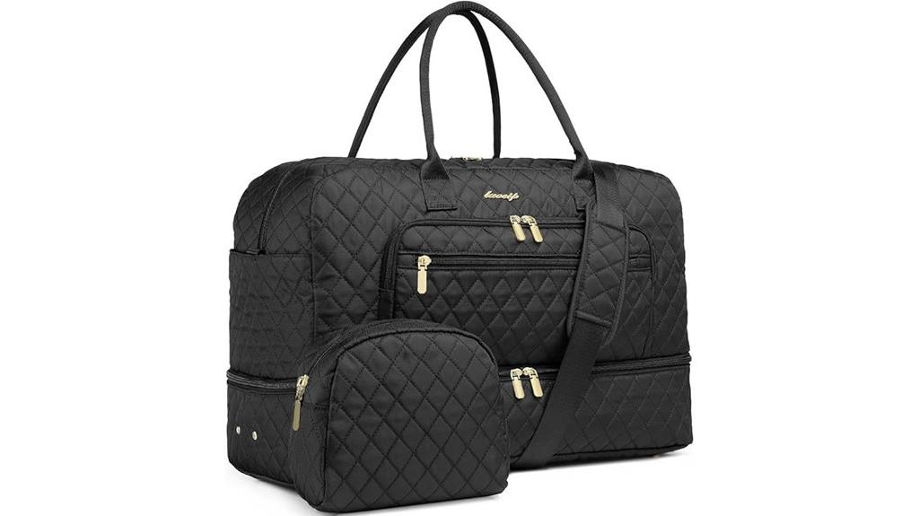 spacious duffle with wet pocket