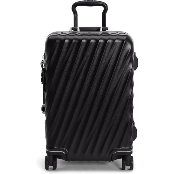 tumi 19 degree hard shell
