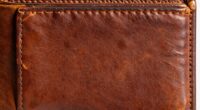wallet wear reveals habits